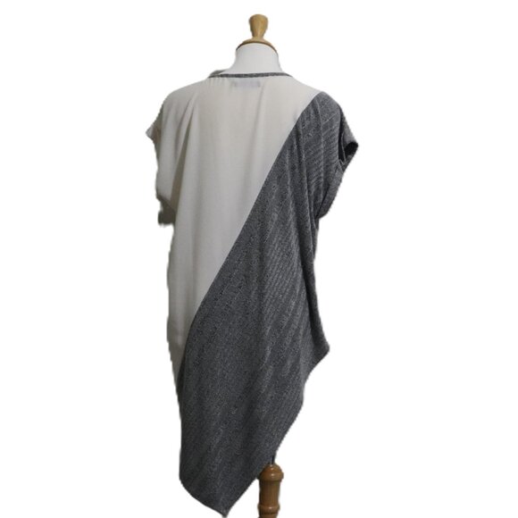 Suzy Shier Women's White and Grey Mini Dress - Picture 3 of 3